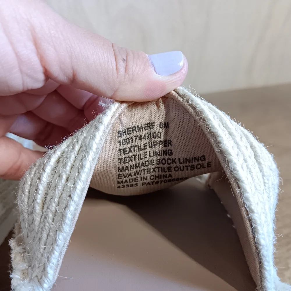 NWT Wild Pair Women's Shermer Slide Espadrille Wedge Sandals Natural Jut 6M